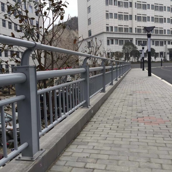 道路人行道景觀護(hù)欄