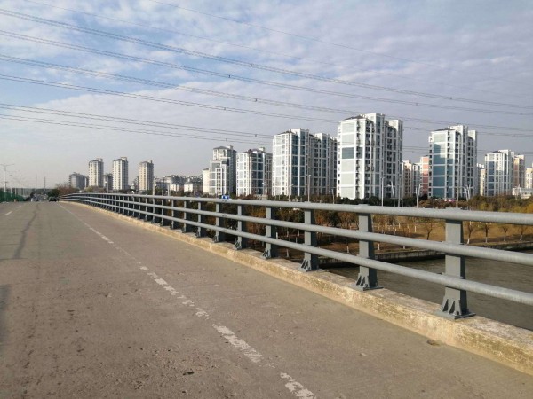 防撞橋梁護(hù)欄